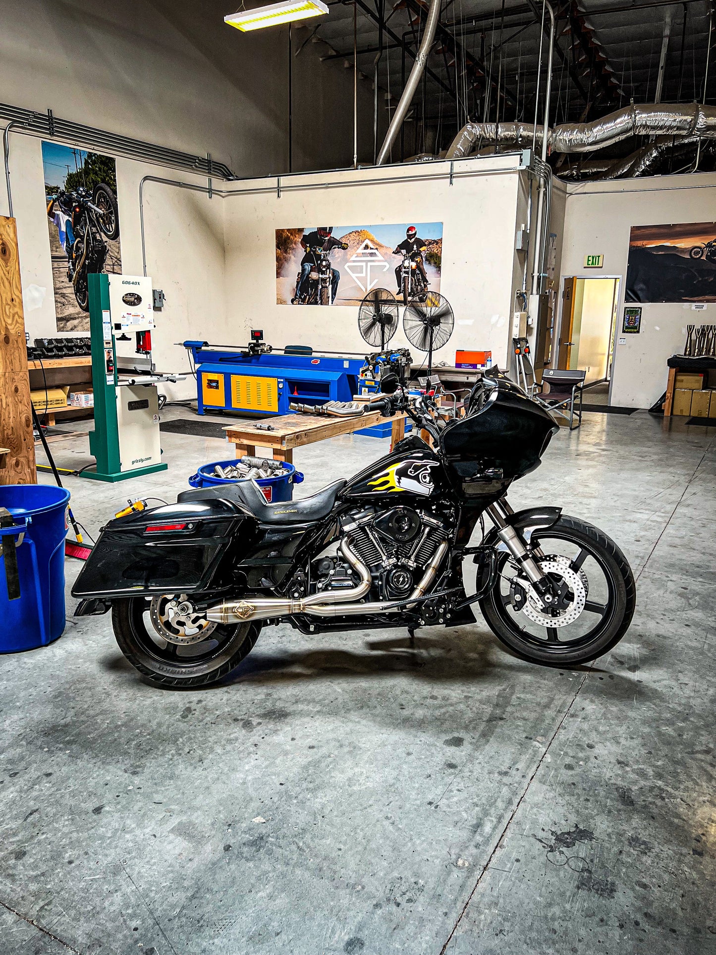 2017-PRÉSENT M8 BAGGER - BIG BORE 4.5